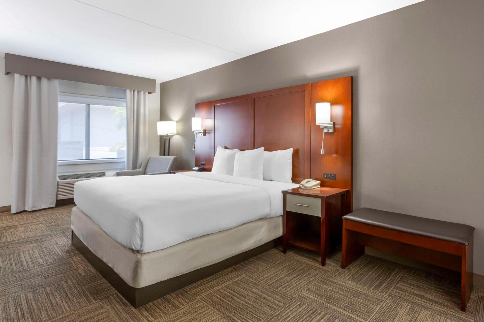 Comfort Inn Edgewater On Hudson River Exterior foto