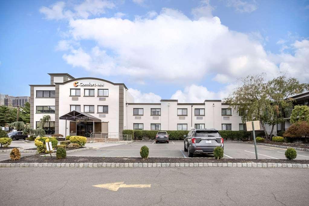Comfort Inn Edgewater On Hudson River Exterior foto